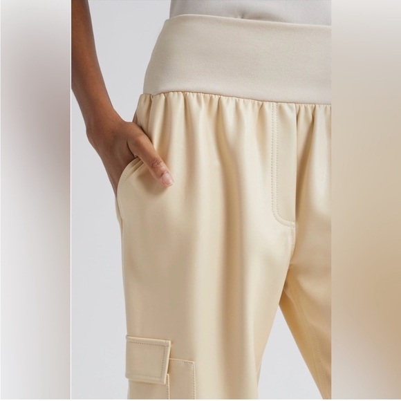 New Cinq a Sept Giles Faux Leather Cargo Jogger Pants Dune Beige Cream Sz M - Picture 2 of 16